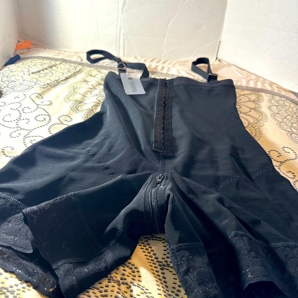 YIANNI - Picture 4 of 6